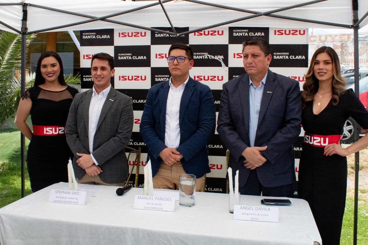 ALMACENES SANTA CLARA DE LA MANO CON LA MARCA ISUZU QUE SIGUE RENOVANDOSE PARA OFRECER LA MEJOR EXPERIENCIA A SUS CLIENTES