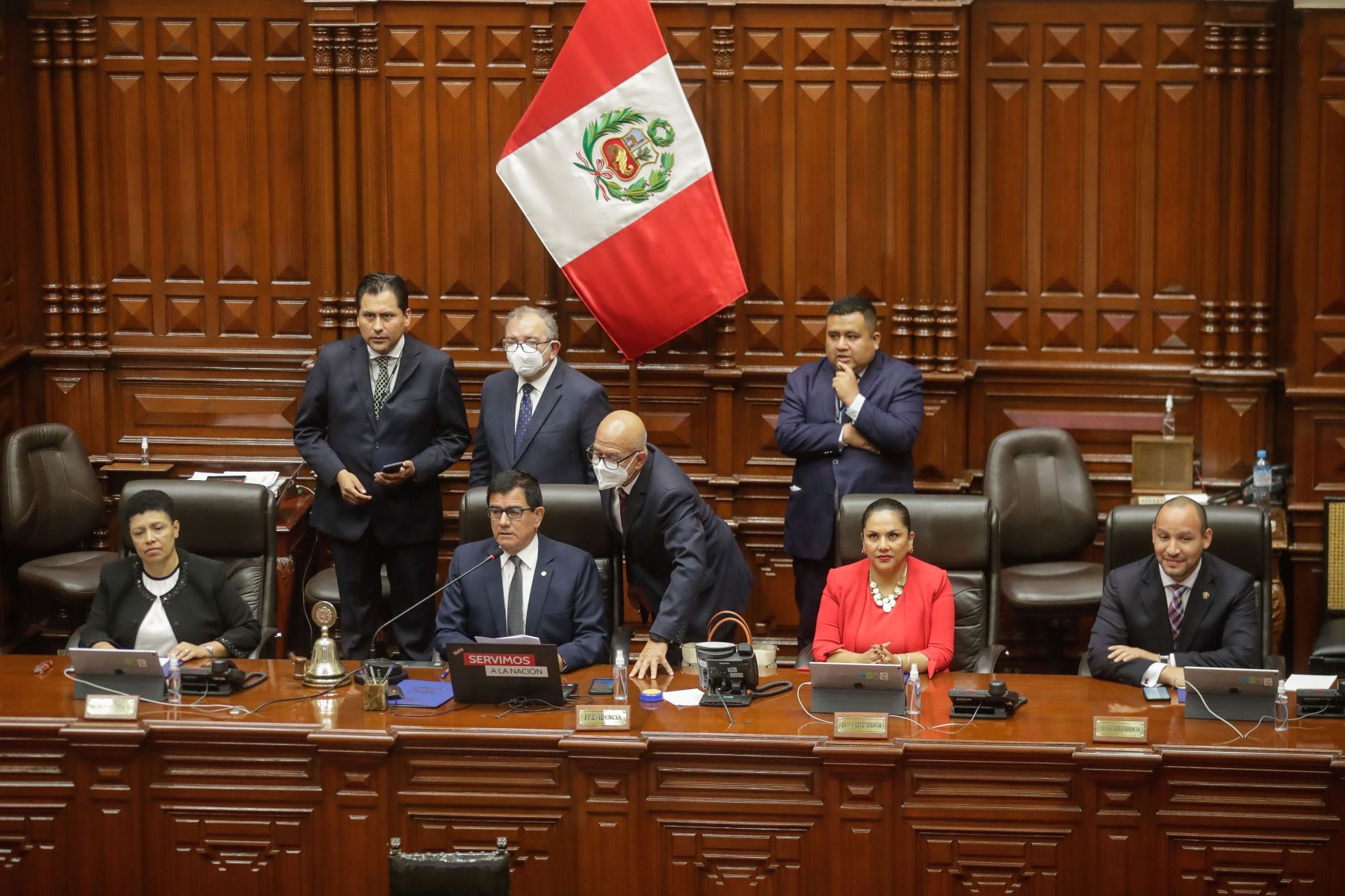 Congreso vaca a Pedro Castillo Tras su intento de golpe de Estado