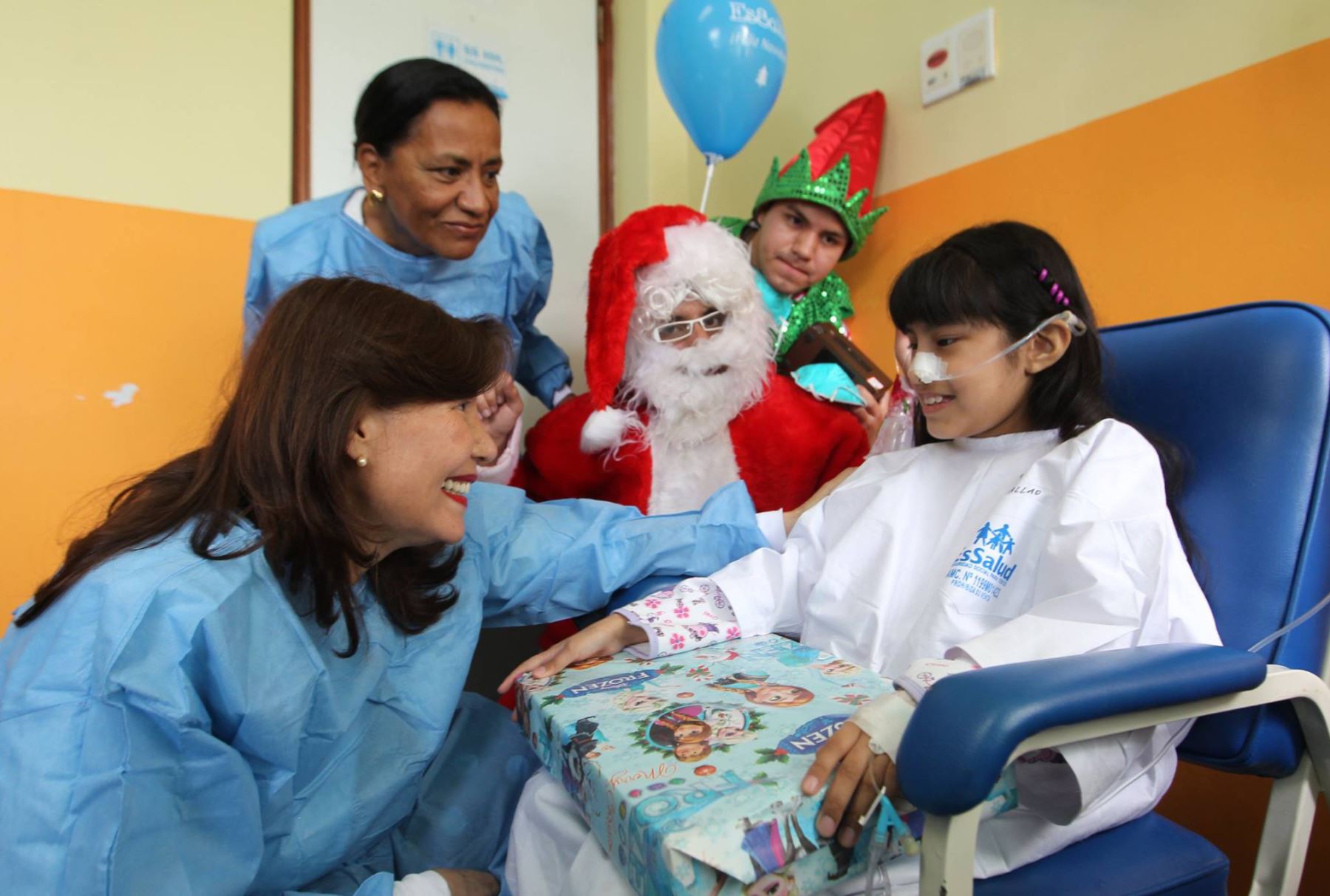 Niños hospitalizados recibieron agasajo por fiestas navideñas