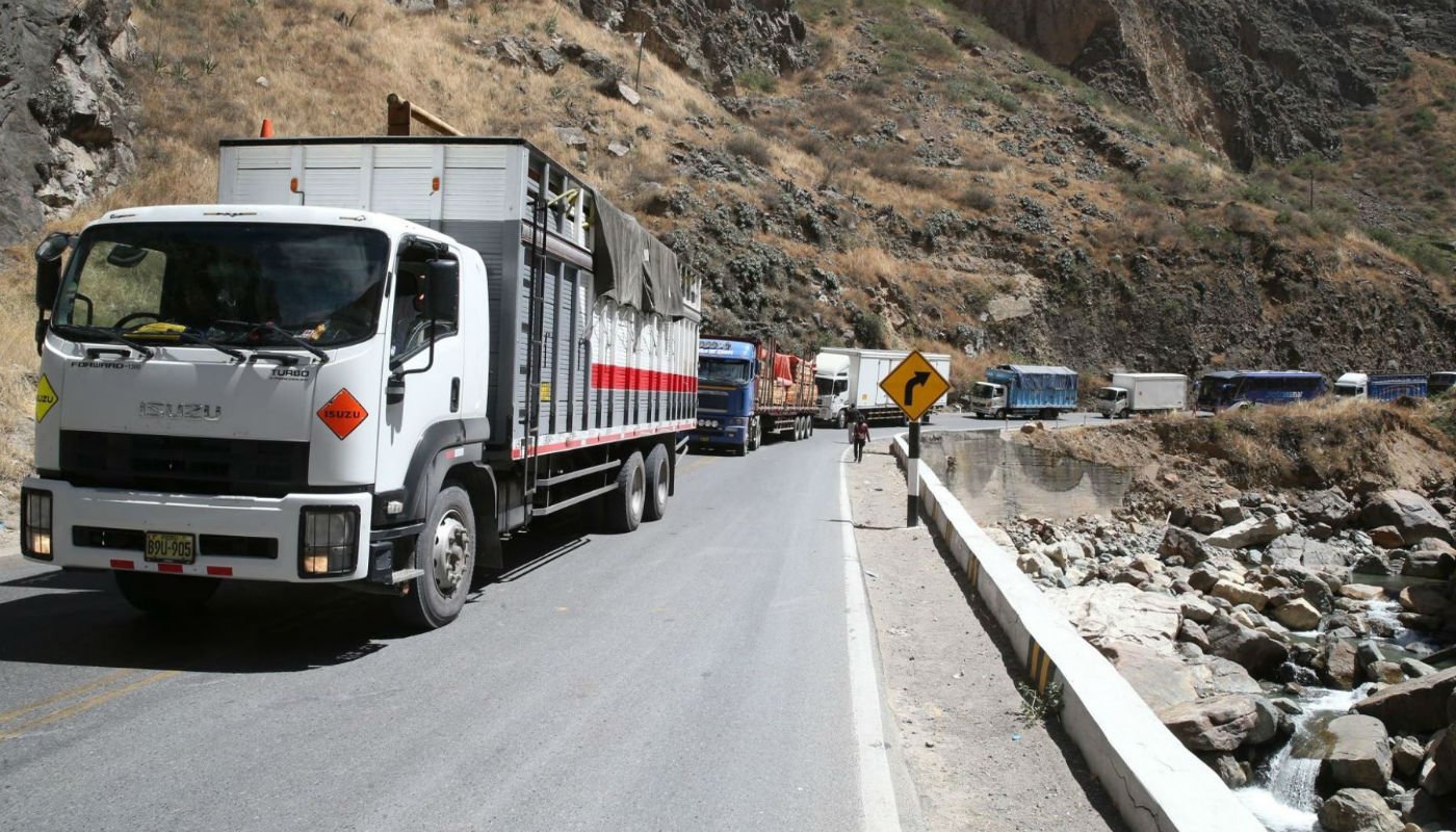 Restablecen tránsito en 65 puntos de la red vial nacional