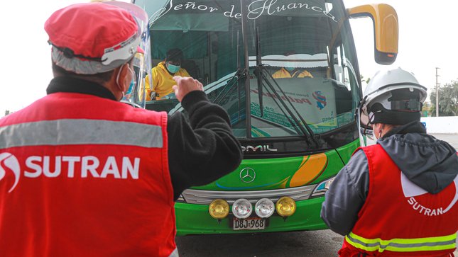 Sutran: hay 120 puntos con tránsito restablecido en carreteras del país