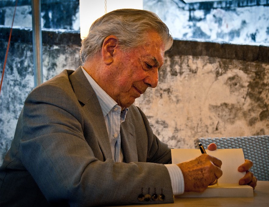 El adiós de Vargas Llosa