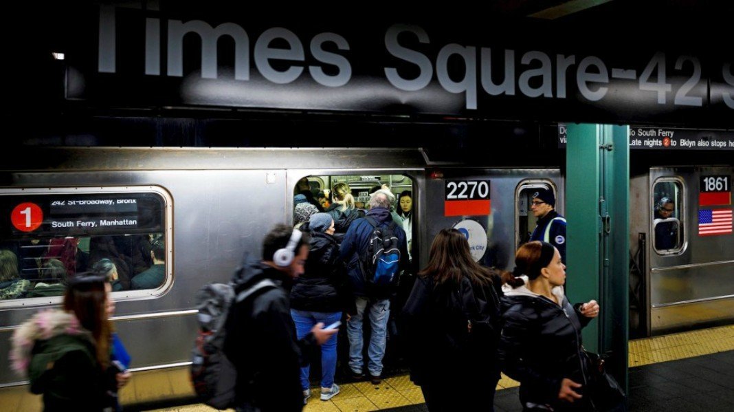 Metro Nueva York supera mil millones de pasajeros desde 2019