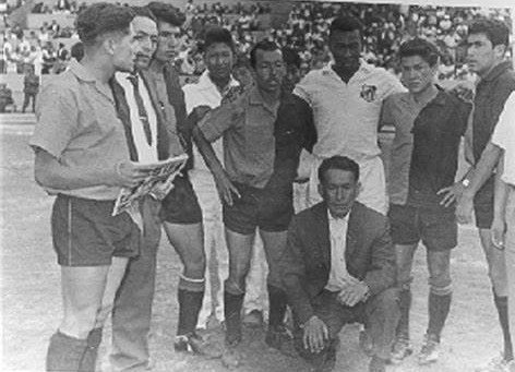 Rey del Fútbol jugó en Arequipa en una tarde inolvidable