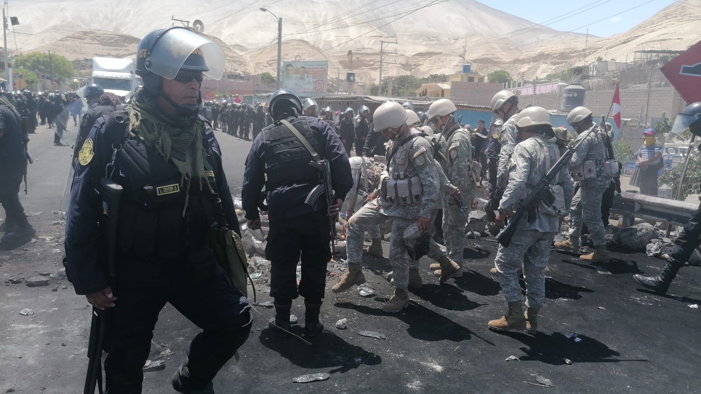 Desbloquean principales carreteras en la región sin enfrentamientos violentos