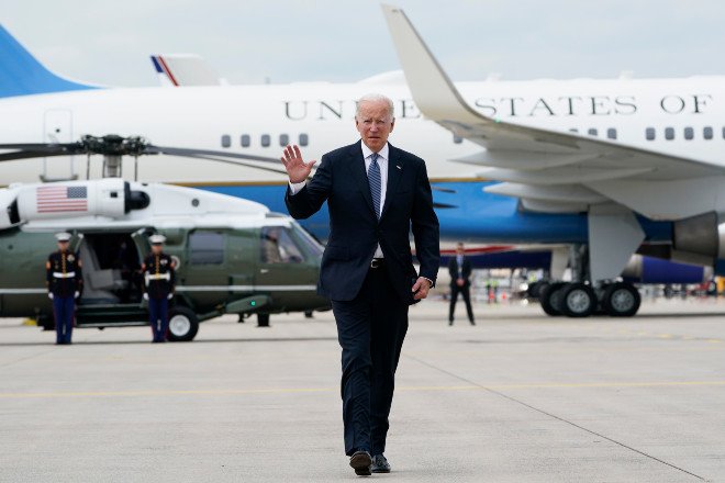 Biden asegura que no mandará aviones de combate F-16 a Ucrania