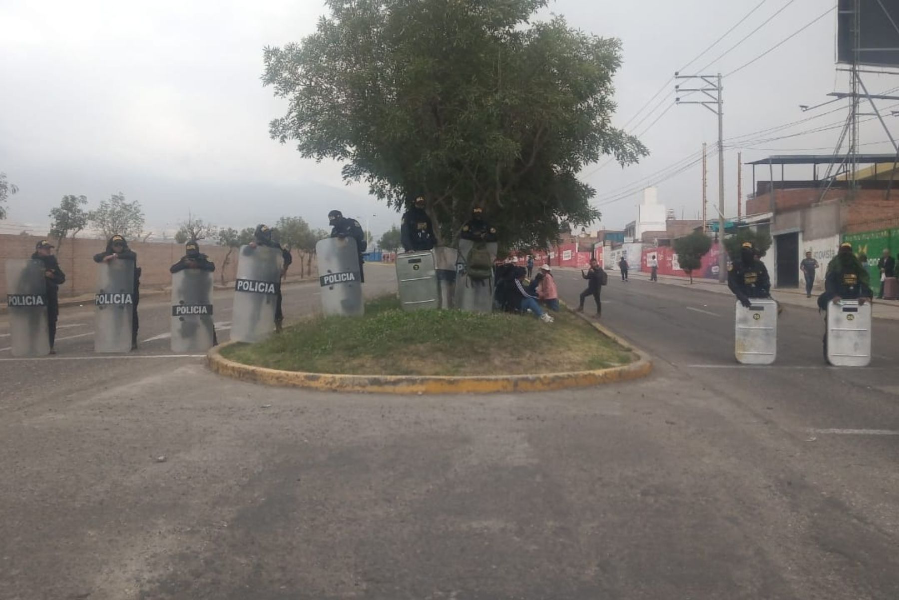 Orden se reestablece en el aeropuerto Alfredo Rodríguez Ballón