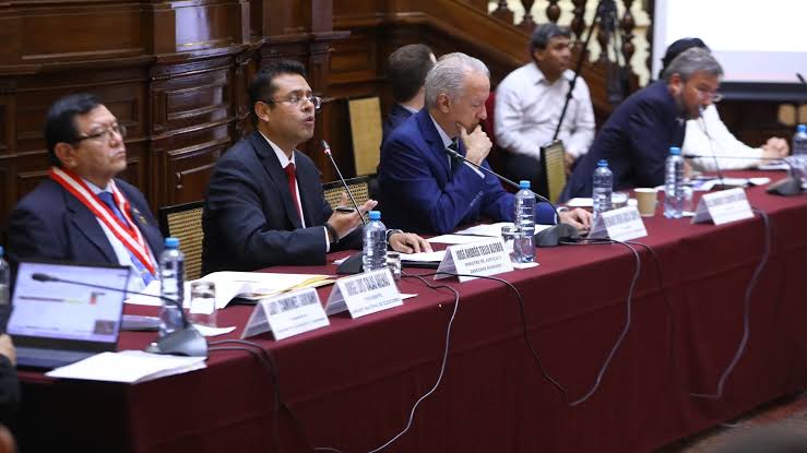 Comisión de Constitución archiva proyecto de adelanto de elecciones