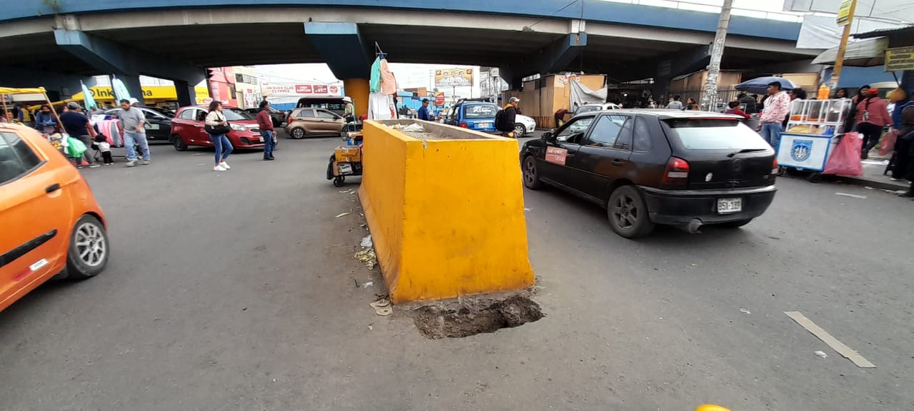 Obra de avenida Vidaurrazaga con retrasos ya presenta daños