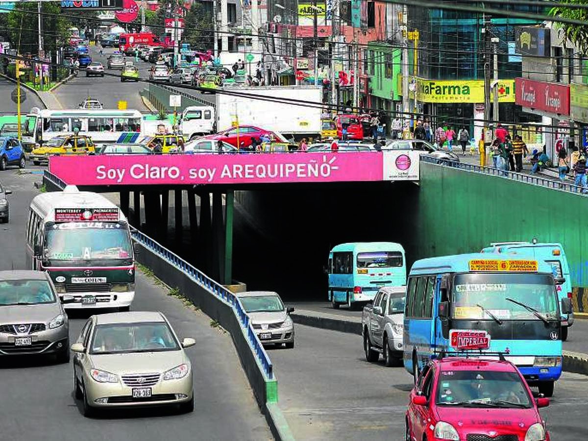 Paucarpata afectado por el ingreso de torrenteras