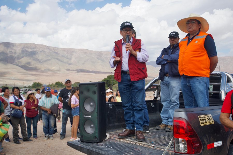 Gobernador Sánchez propone reubicar a población afectada de Secocha