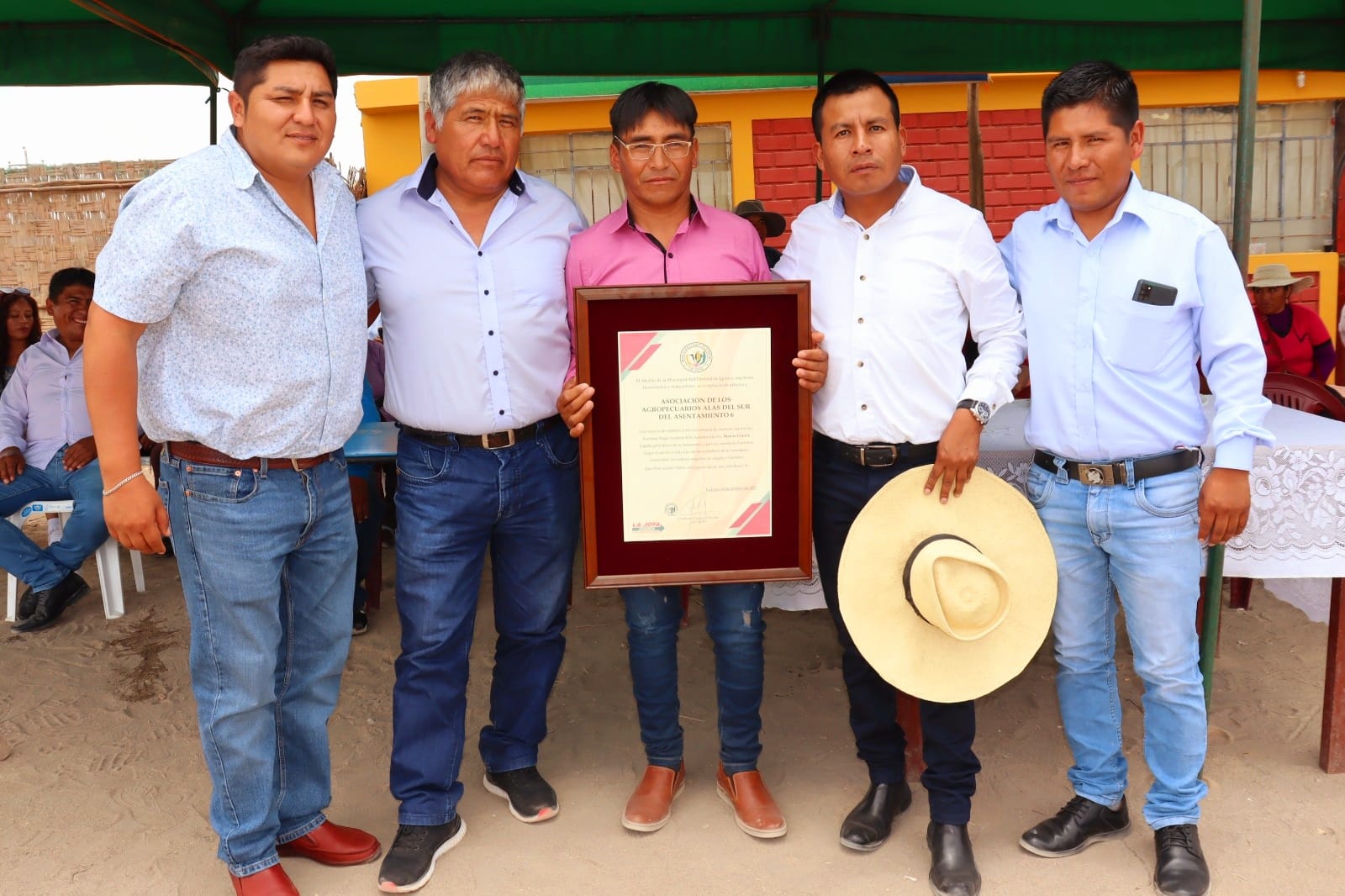 Asfaltarán calles de asociación Alas del Sur en La Joya