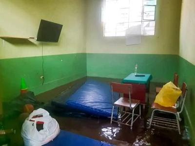 Arequipa reporta daños severos en seis colegios por intensas lluvias