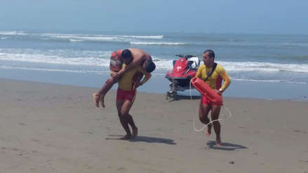 Buscan el cuerpo de joven que fue arrastrado por el mar