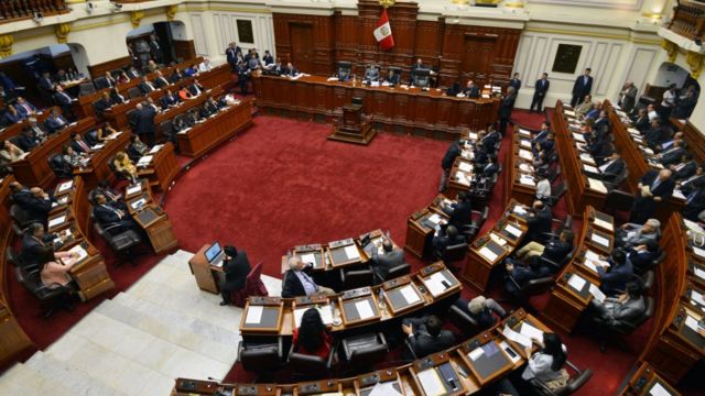 Congreso continúa hoy martes debate de reforma política