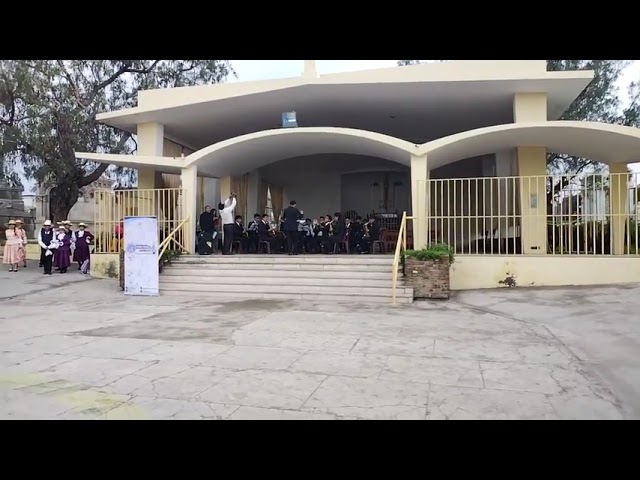 Orquesta sinfónica municipal de la MPA rinden homenaje a Benigno Ballón Farfán.