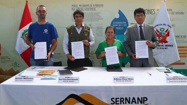 Invierten S/ 1.5 millones en Salinas y Aguada Blanca para mejorar uso del agua