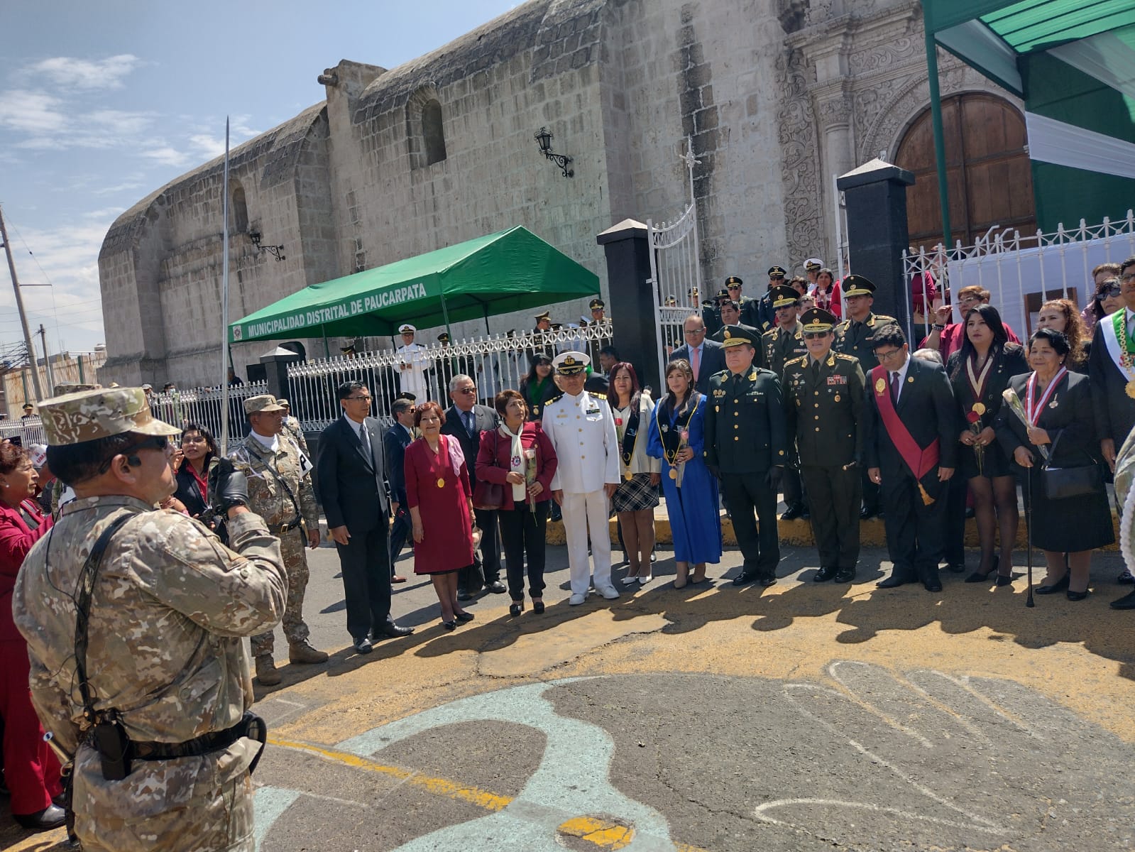 Autoridades rindieron ayer homenaje a la mujer arequipeña