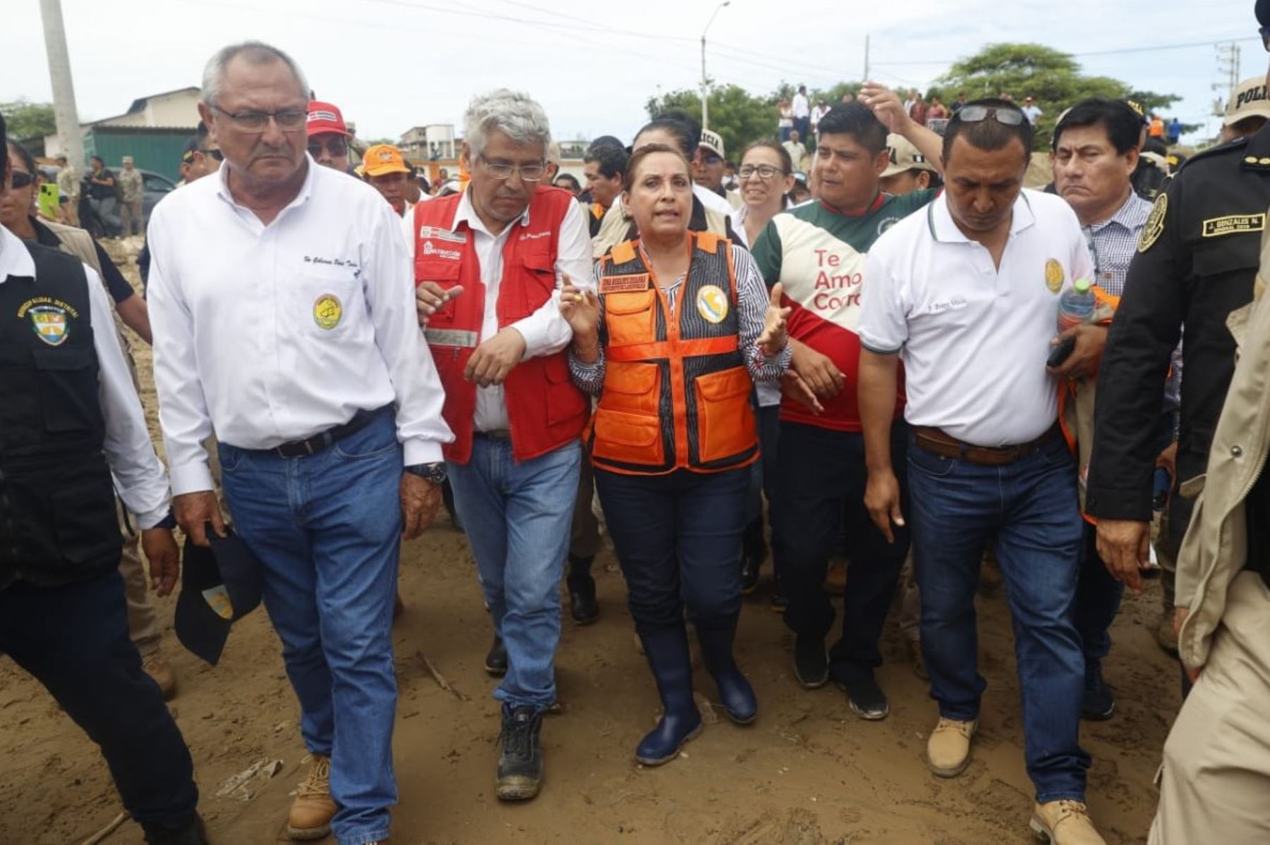 Boluarte: «No tiene maquinarias para afrontar las intensas lluvias!”