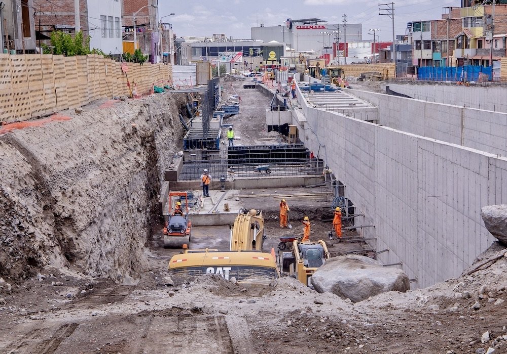 En abril Contraloría tendrá informe sobre adenda de obra Bicentenario