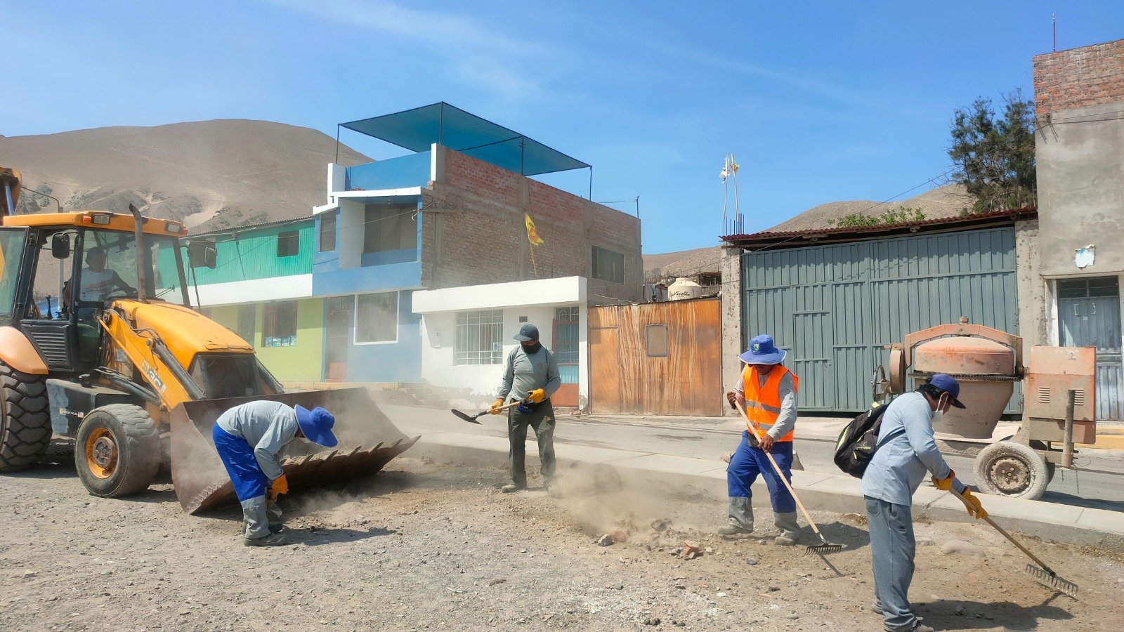 Jornada de limpieza desarrollaron en el sector de Pampa Blanca