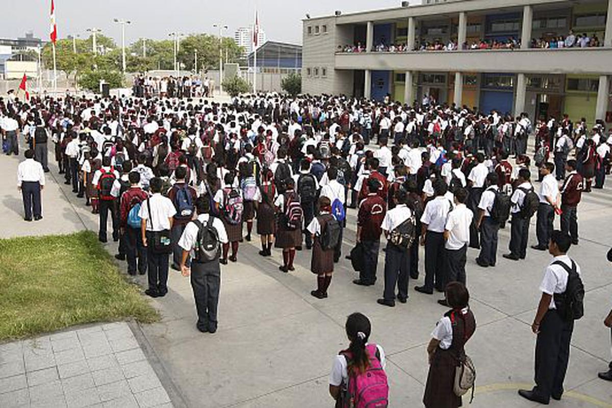 Más de 400 mil estudiantes regresarán a las aulas el próximo lunes pese a retrasos y deficiencias