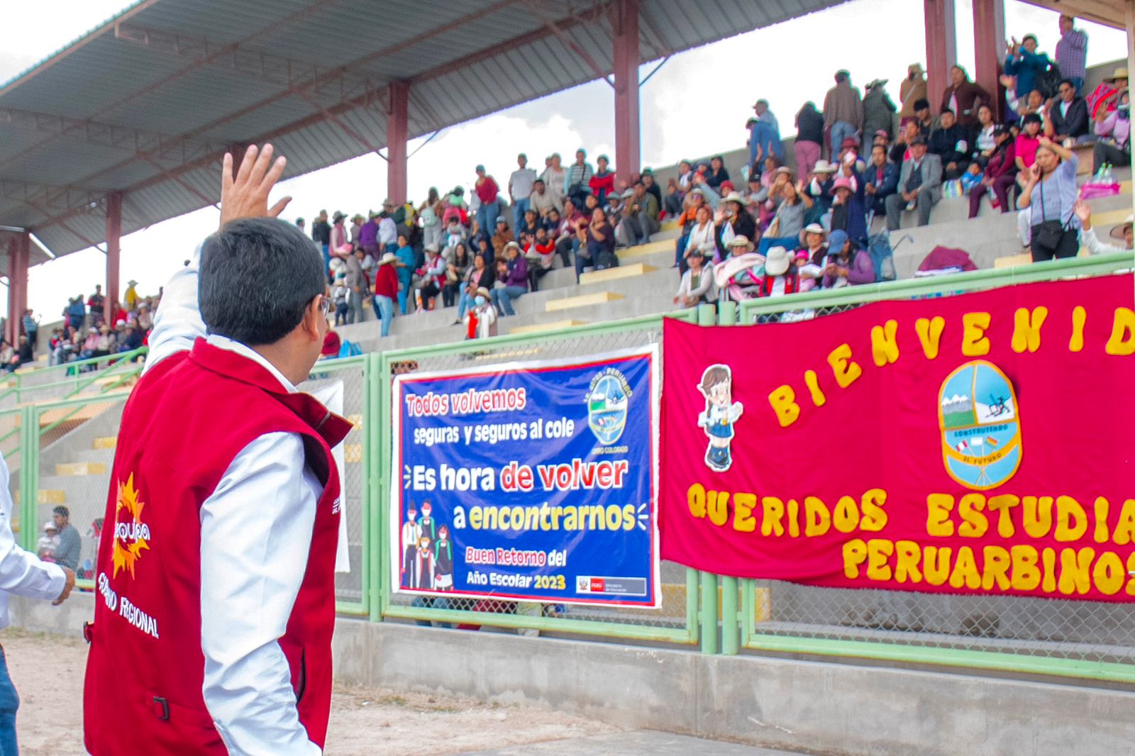 GRA niega apedreamiento de la población a la camioneta del gobernador en Peruarbo