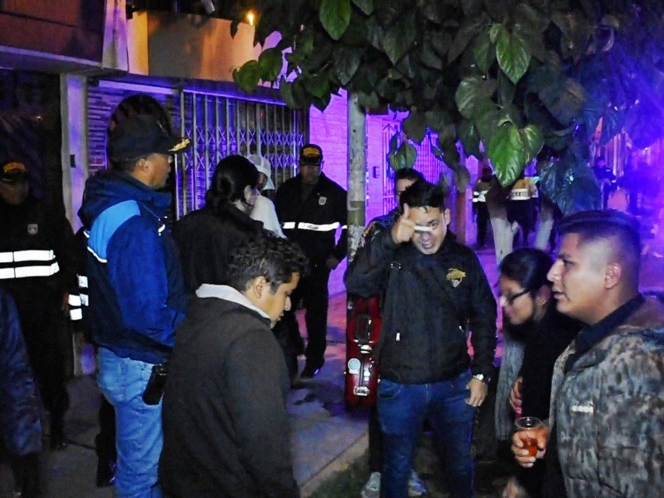 Operativos nocturnos en la congestionada Av. Dolores