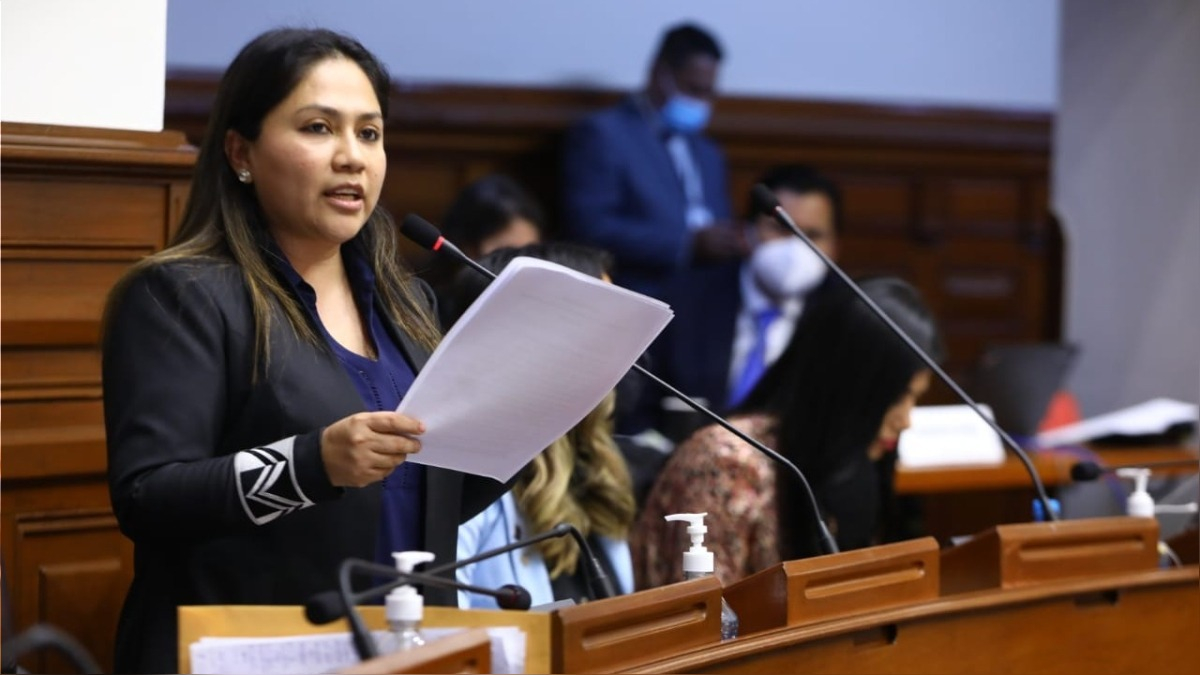 PJ levanta secreto bancario a congresista Heidy Juárez