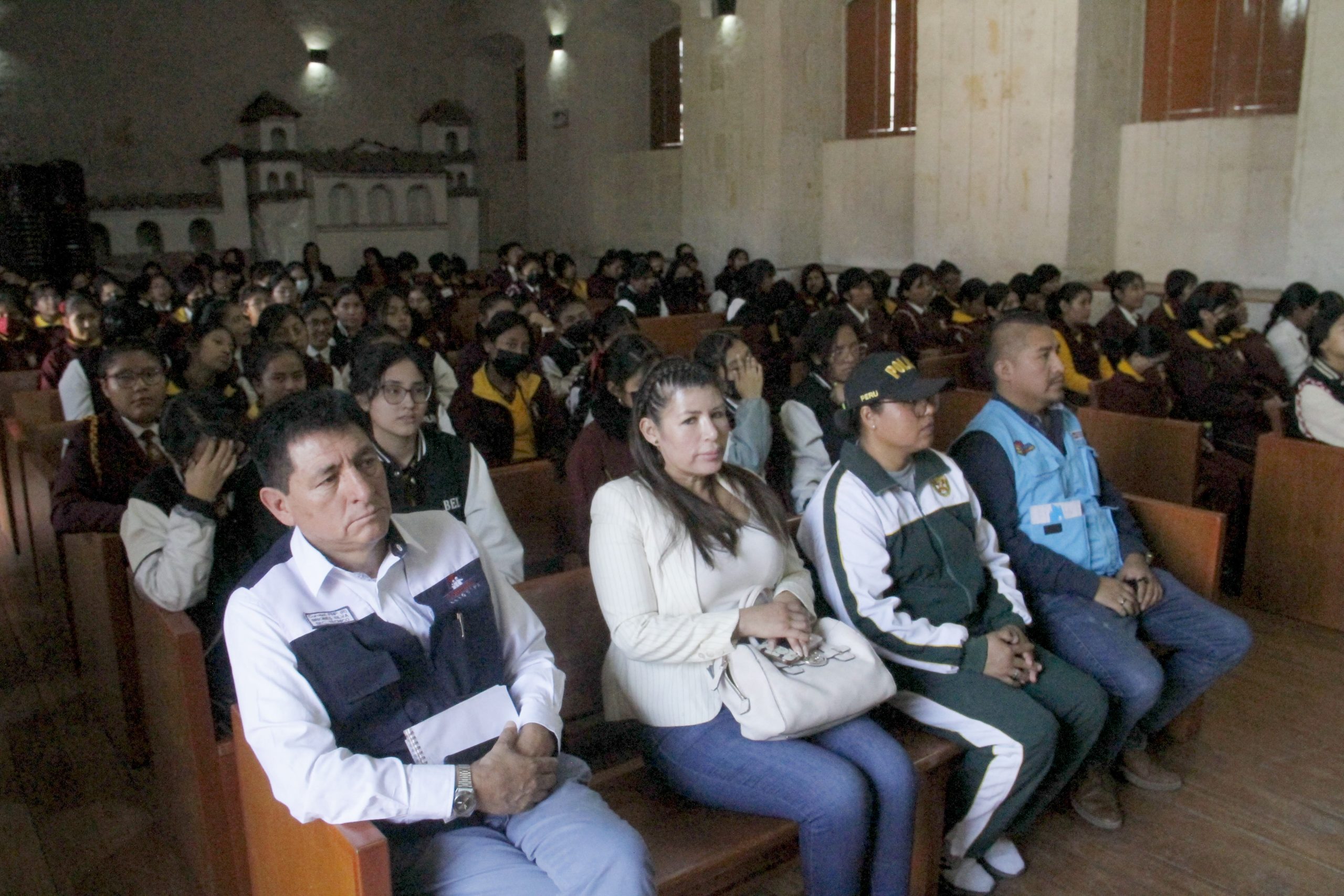 Consumo de alcohol y drogas en escolares aumenta en Arequipa