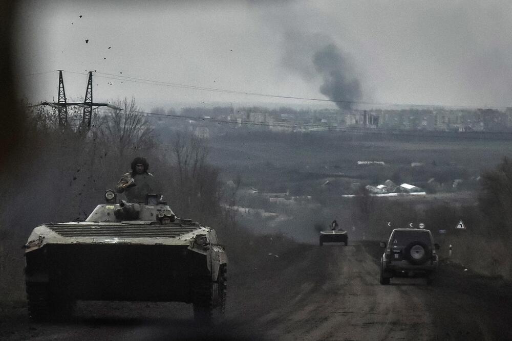 Rusia avanza en la ciudad de Bajmut y Ucrania resiste