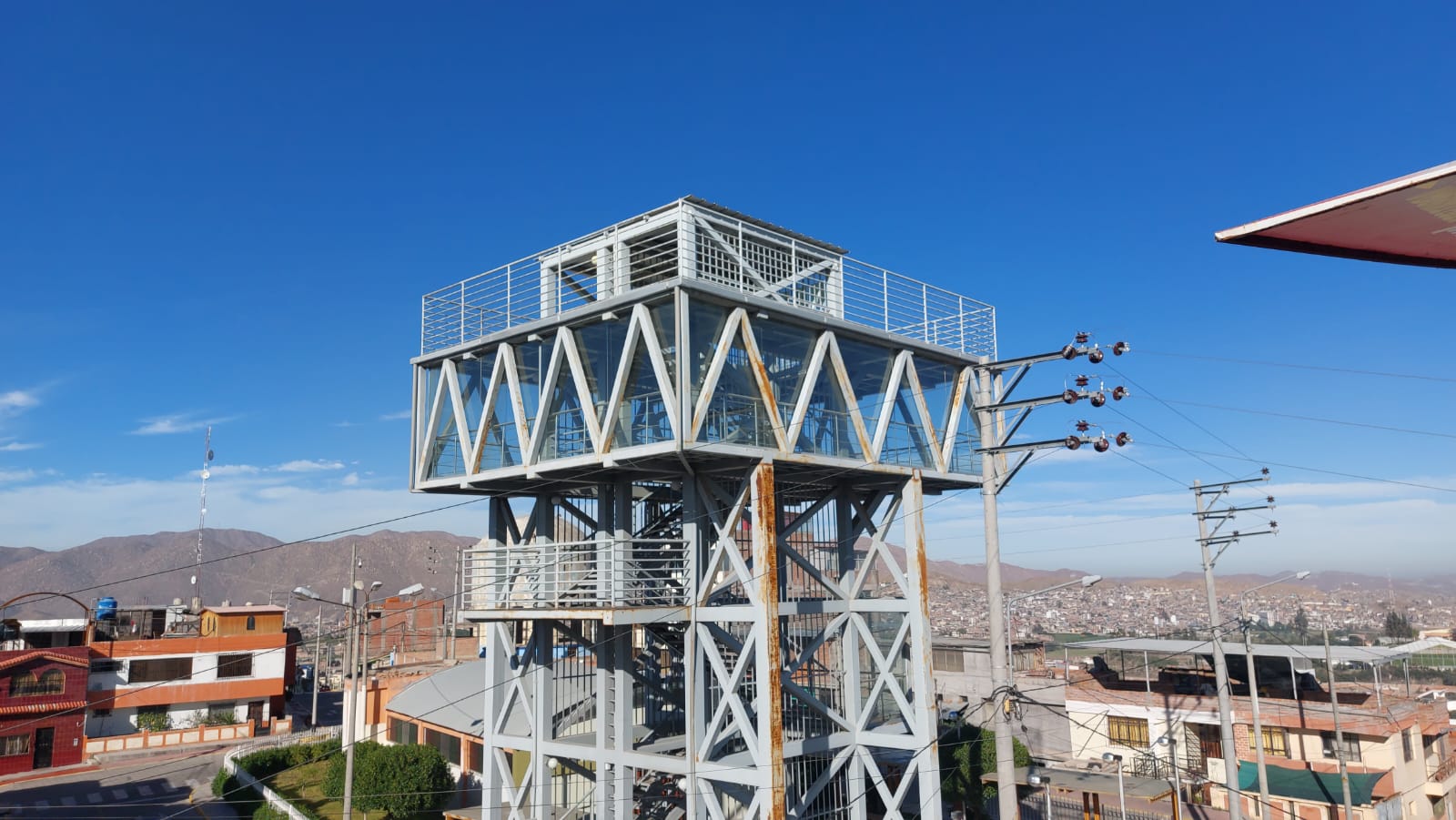 Vecinos exigen la reapertura del mirador de Socabaya