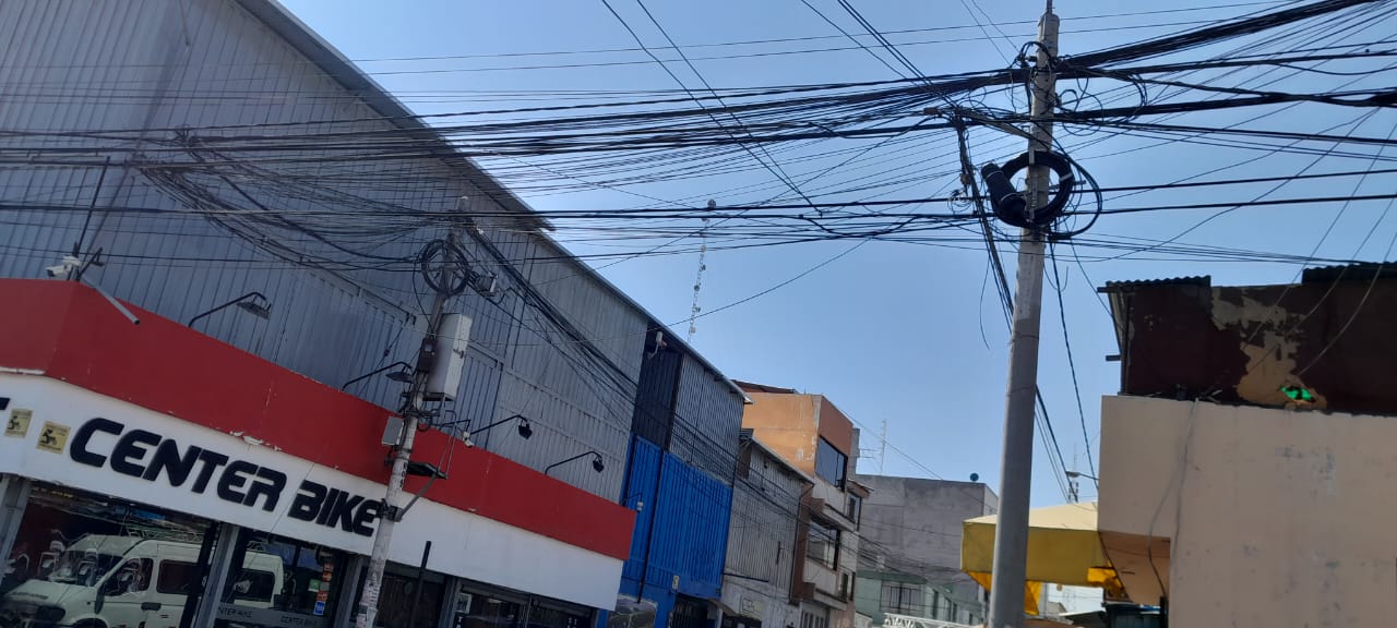 Retomarán cableado subterráneo de redes eléctricas en Arequipa