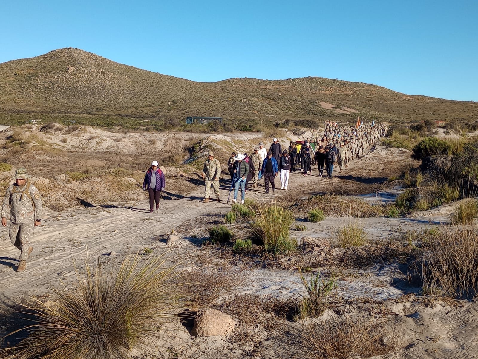 Fieles inician peregrinaje al santuario de Chapi