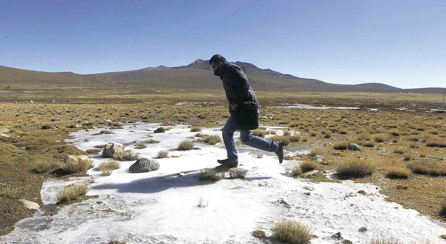 Temperatura nocturna bajará hasta -12 °C en zonas altas de sierra sur