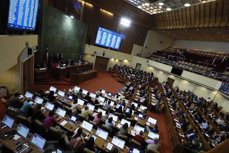 Congreso aprueba ley de «gatillo fácil» para enfrentar delincuencia