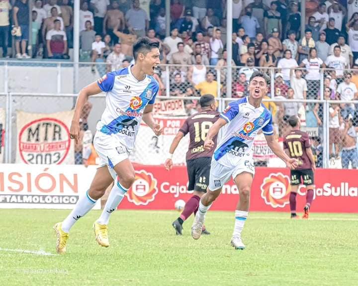 Universitario perdió invicto con goleada ante Alianza Atlético