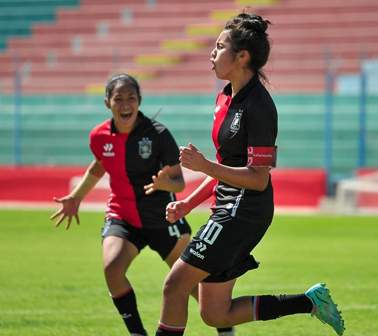 Melgar enfrenta a la “U” líder de la Liga Femenina 2023