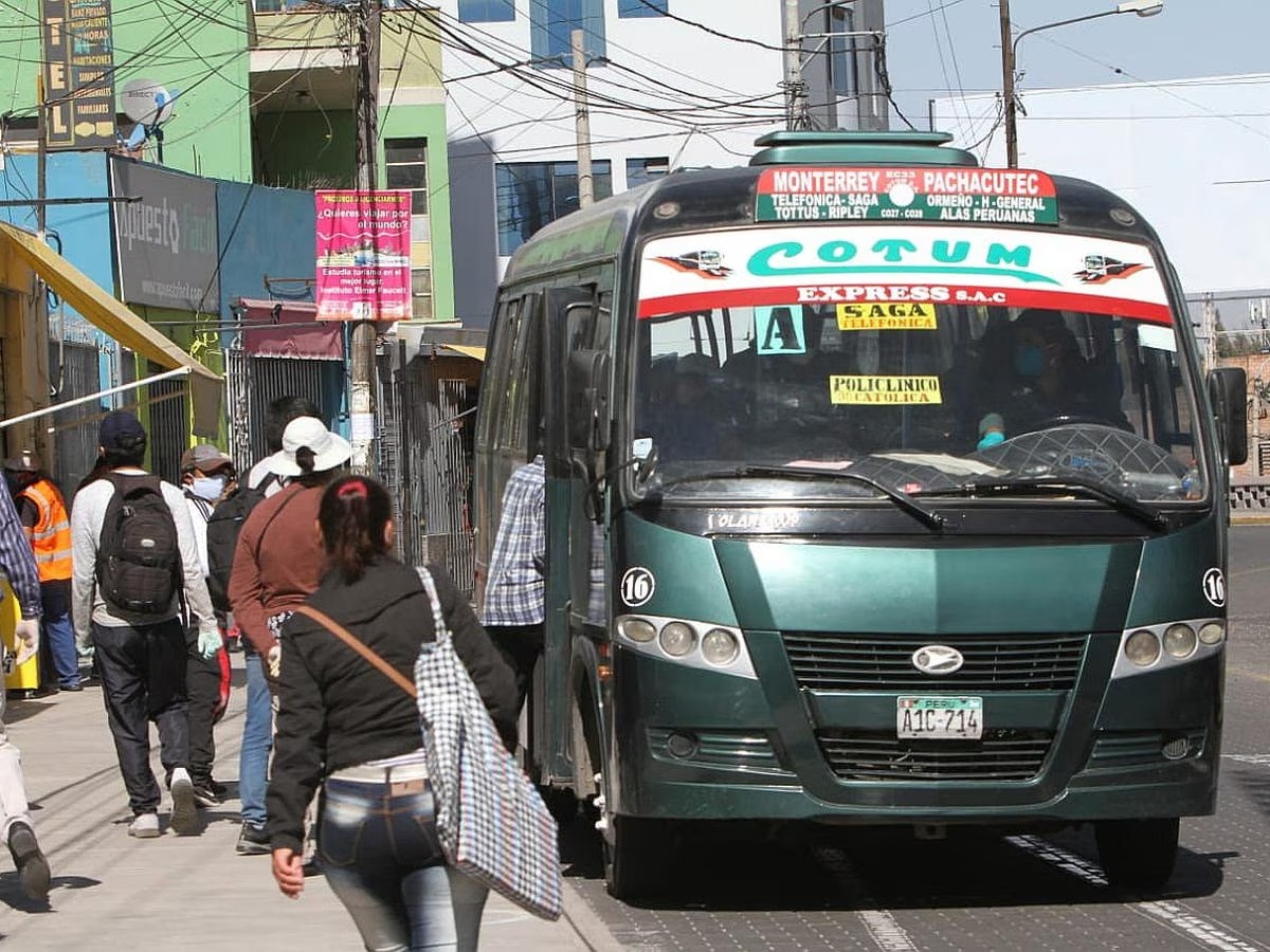 Municipalidad de Cerro Colorado busca declarar en emergencia el Servicio de Transporte Urbano