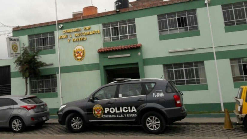 Policía salva a presunto delincuente de ‘linchamiento’