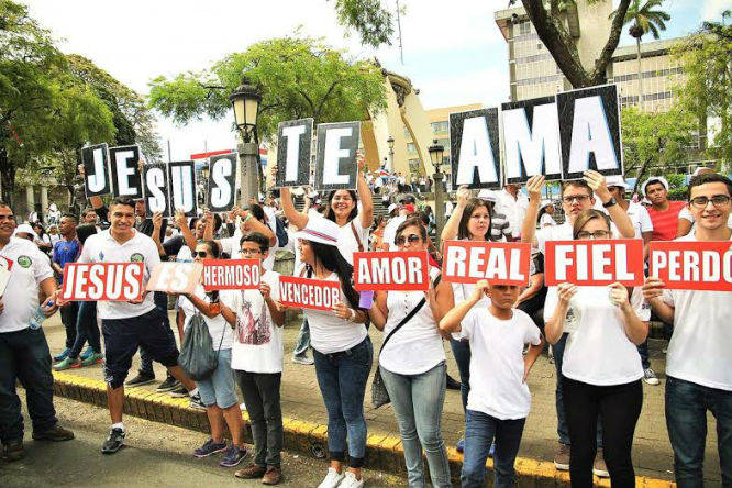 100 AÑOS DE LIBERTAD DE CONCIENCIA EN EL PERÚ