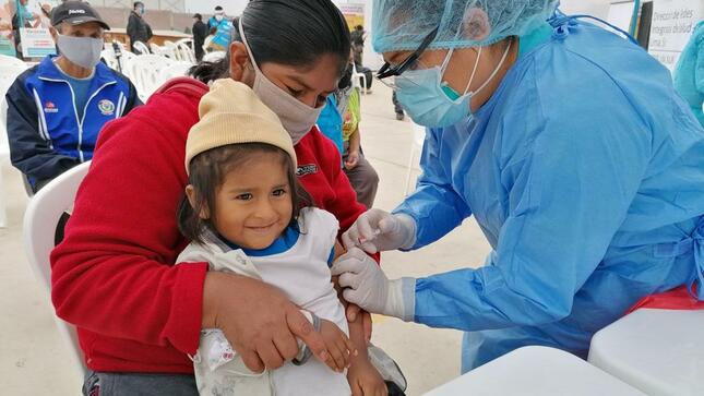 Minsa fortalecerá vacunación contra polio y sarampión para 2.5 millones de niños