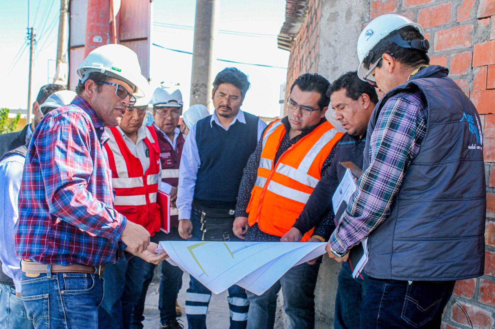 Municipio visitó obra Bicentenario para implementar redes subterráneas