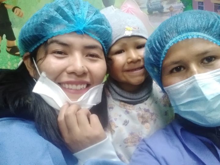 Yariita Lizeth visitó a niños y adultos mayores del IREN Sur en Arequipa