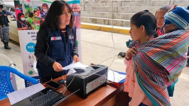 SIS visitará comunidades altoandinas de Caylloma ante heladas e IRAS