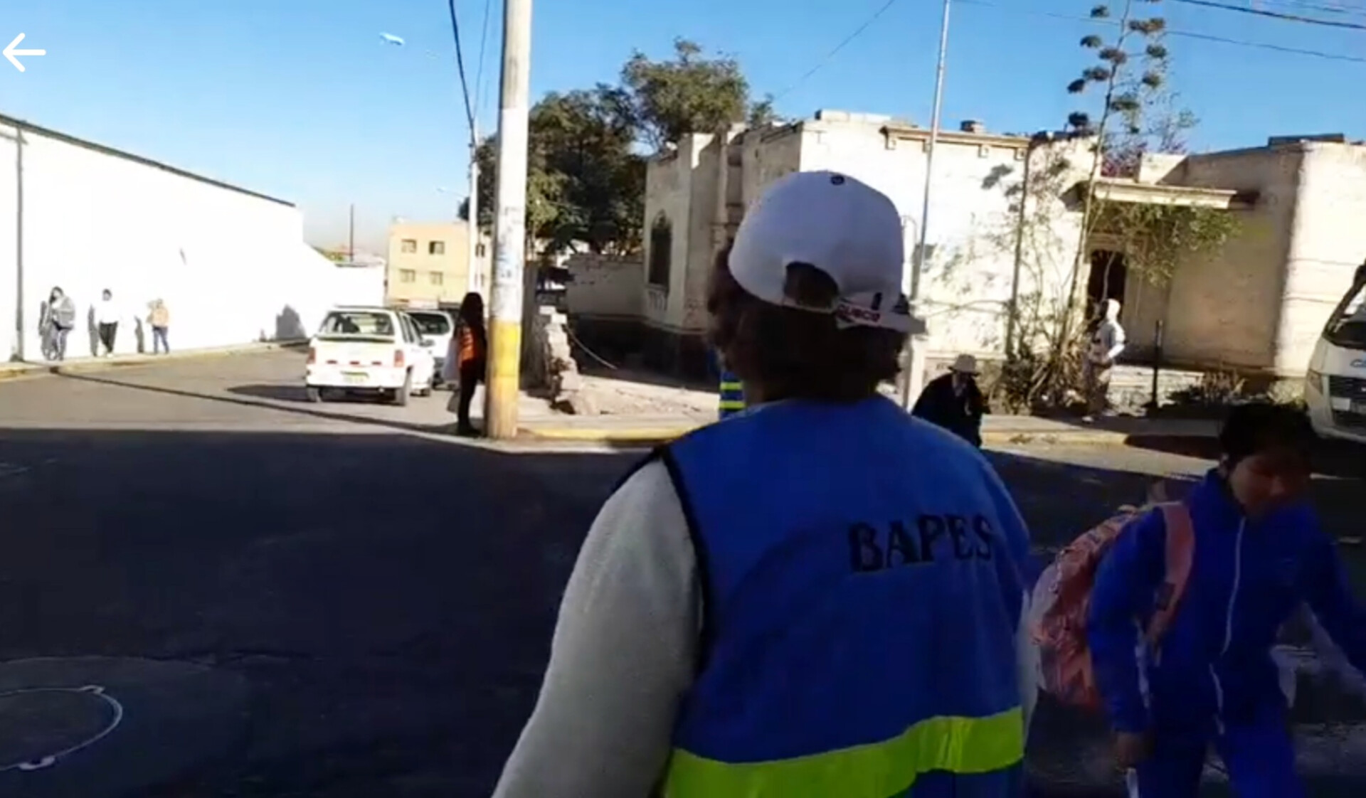 Más padres de familia se suman a los BAPES para evitar tocamientos indebidos en buses