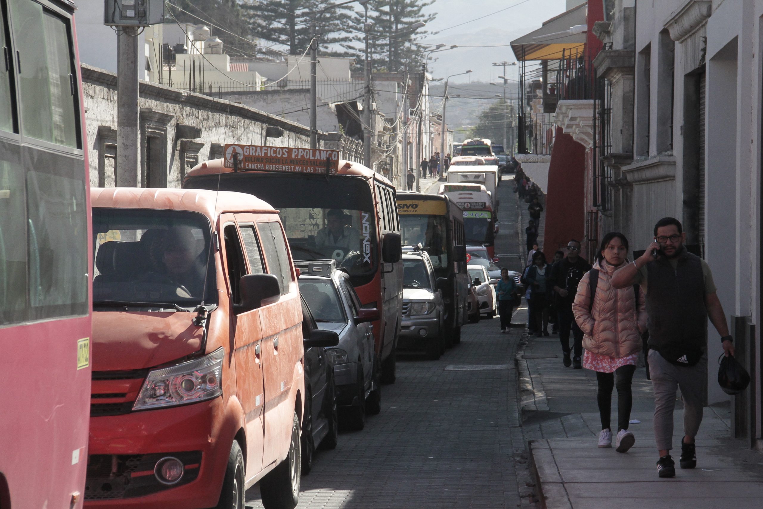 Convenios entre el GRA y MPA mejorarán transporte en Arequipa