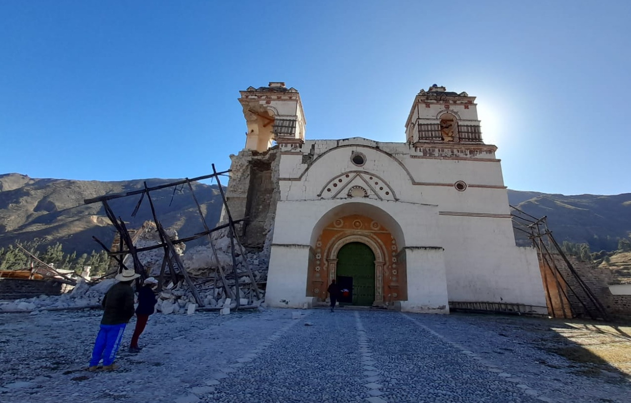 Sismos provocan daños en ocho distritos en Caylloma