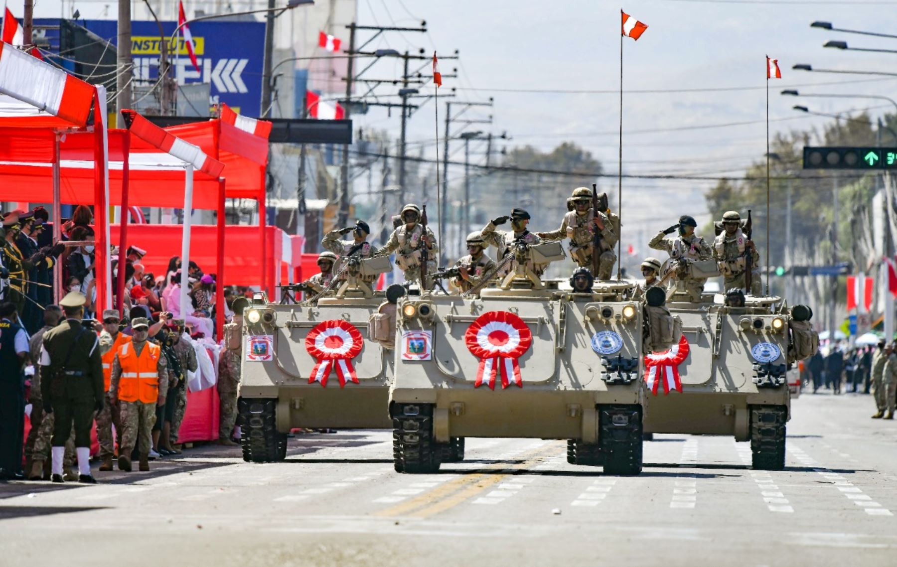 Hoy se realiza desfile cívico militar con 28 delegaciones