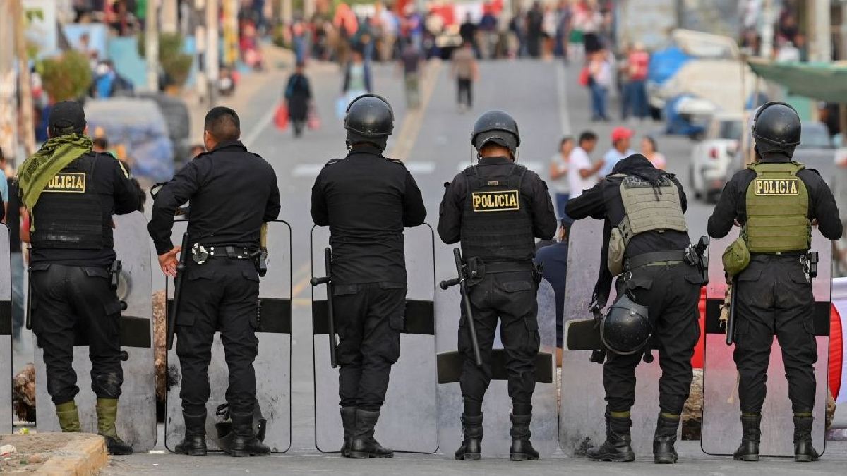 Más de 24 mil policías garantizarán seguridad ante tercera ‘Toma de Lima’